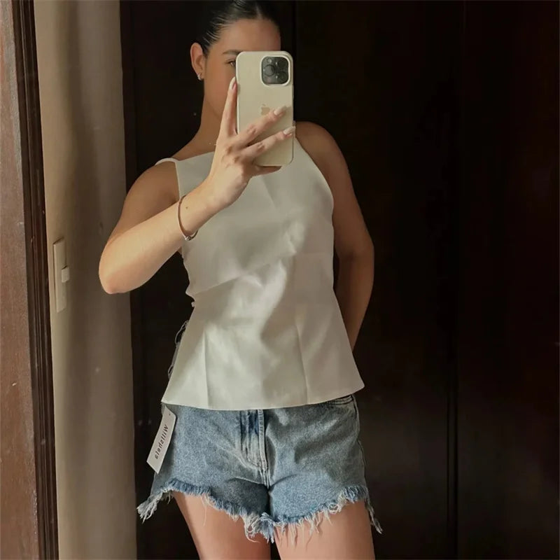 גופיית קים גב פתוח