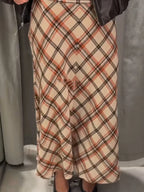 חצאית דגם סלין