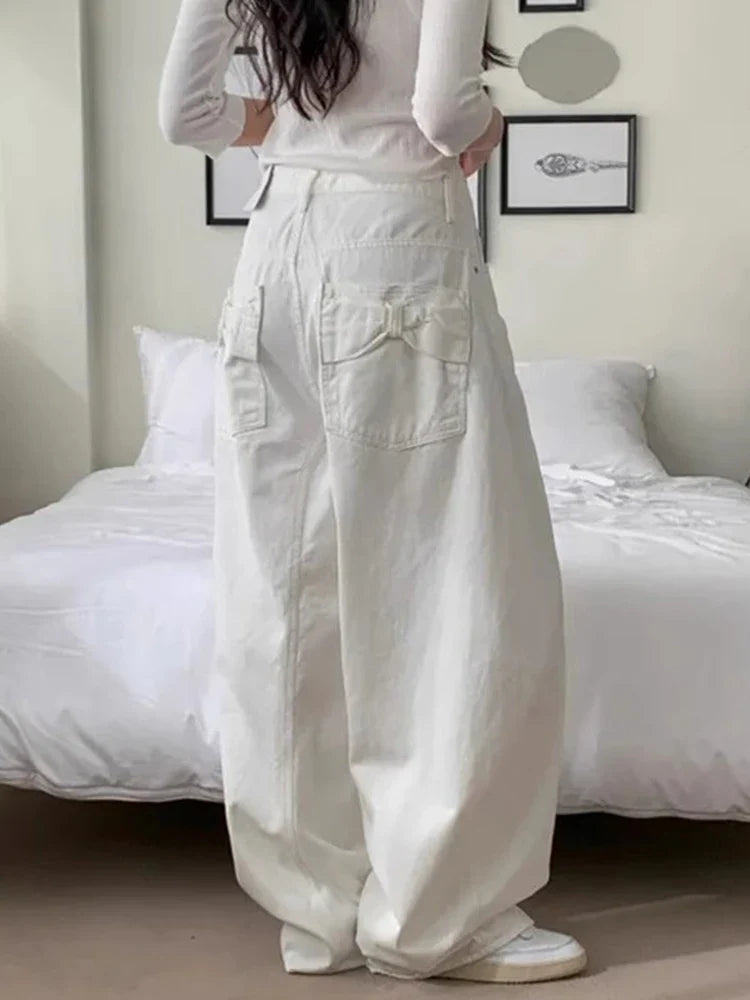 ג'ינס אופנתי משוחרר