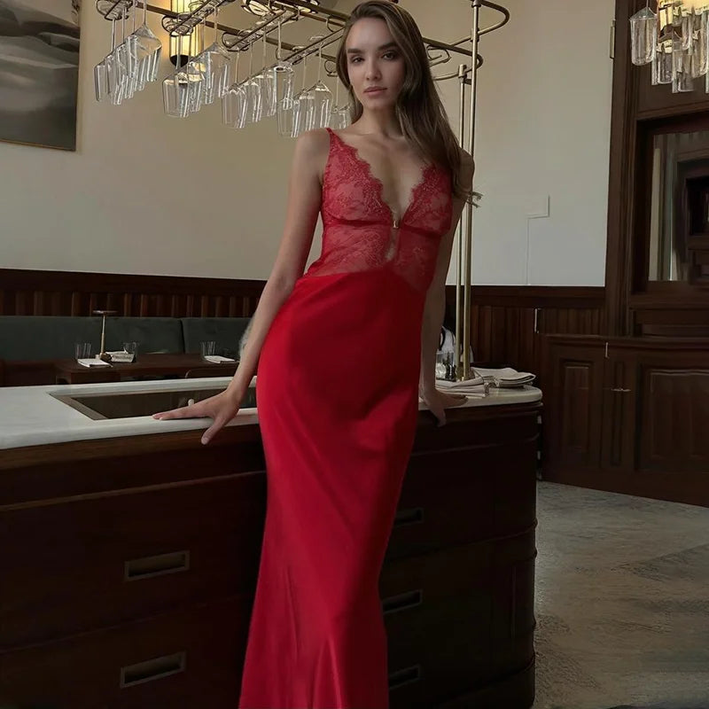 שמלת צווארון וי אופנתית