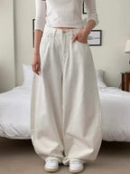 ג'ינס אופנתי משוחרר